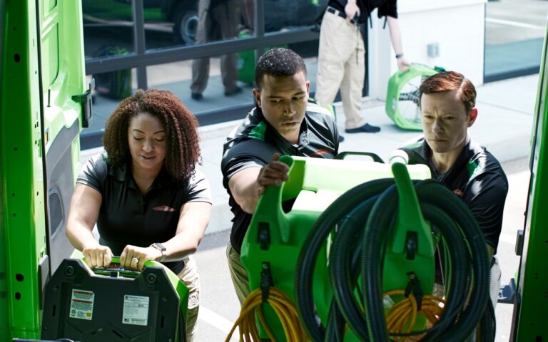 EXTRA_Equipment - 02